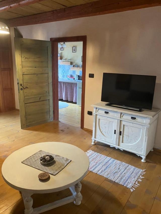 Adori Apartman Ilirska Bistrica Kültér fotó
